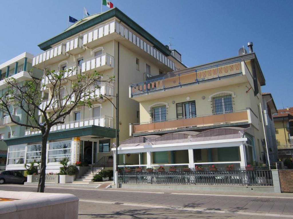 Hotel Titanus Беллария-Иджеа-Марина Экстерьер фото